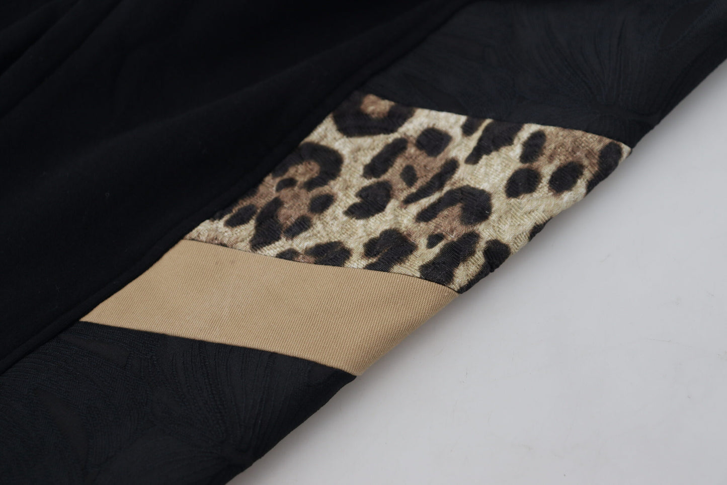 Elegante schwarze Jogginghose für den modernen Mann