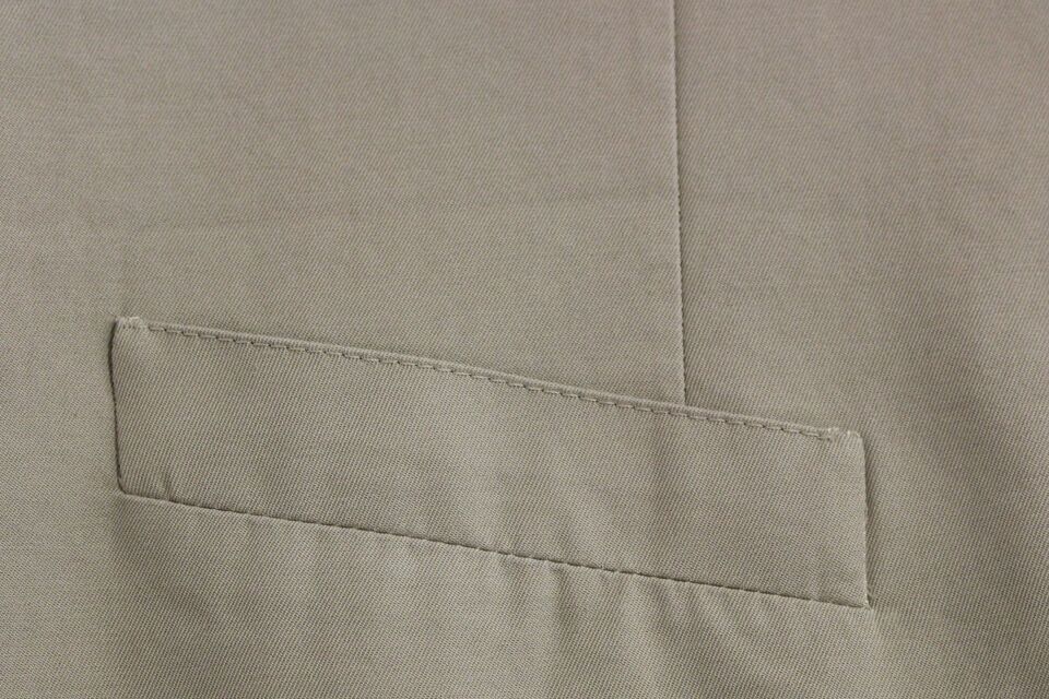 Schicke beige einreihige Weste