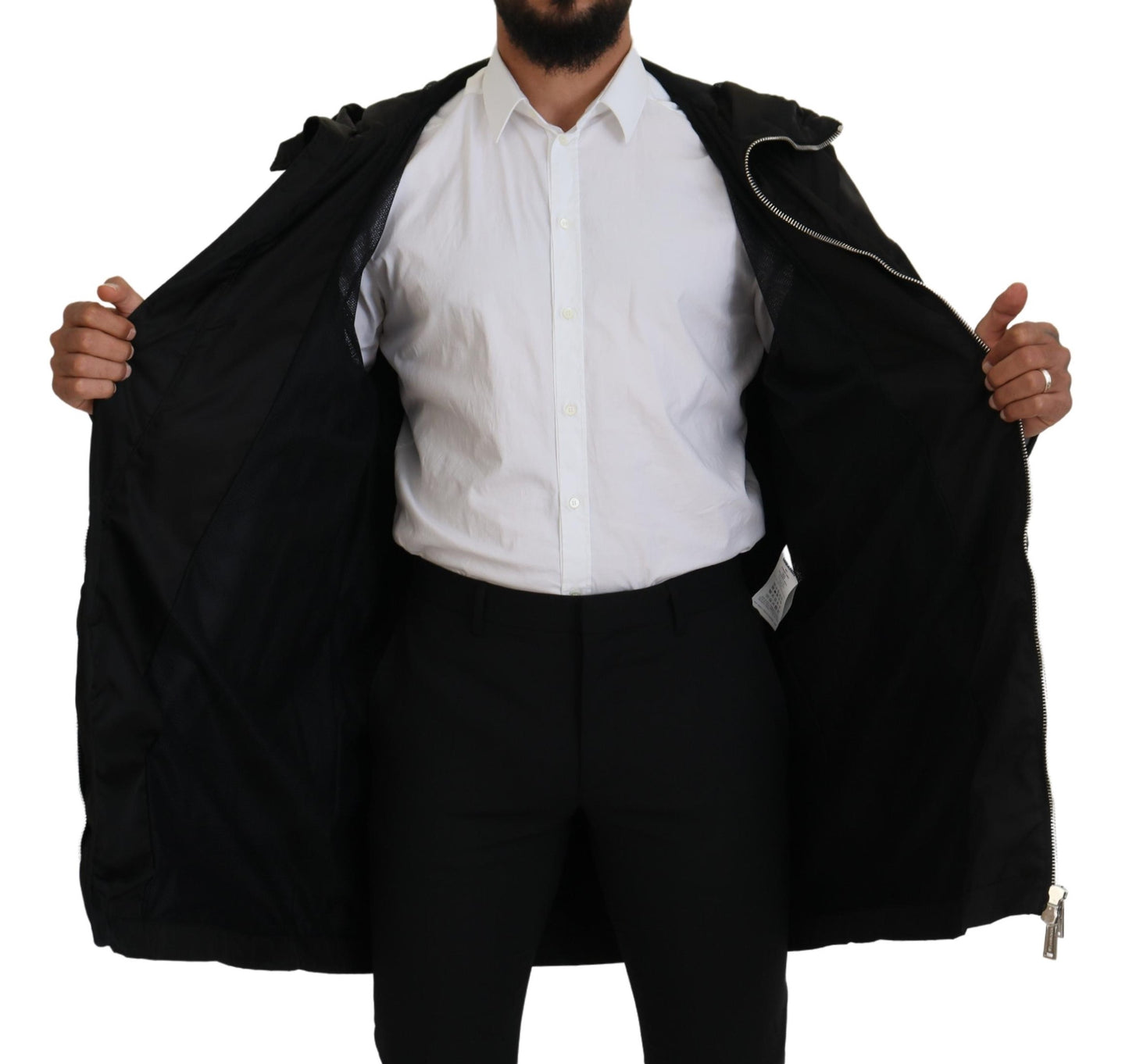 Chaqueta larga de nailon con capucha y estampado en blanco y negro