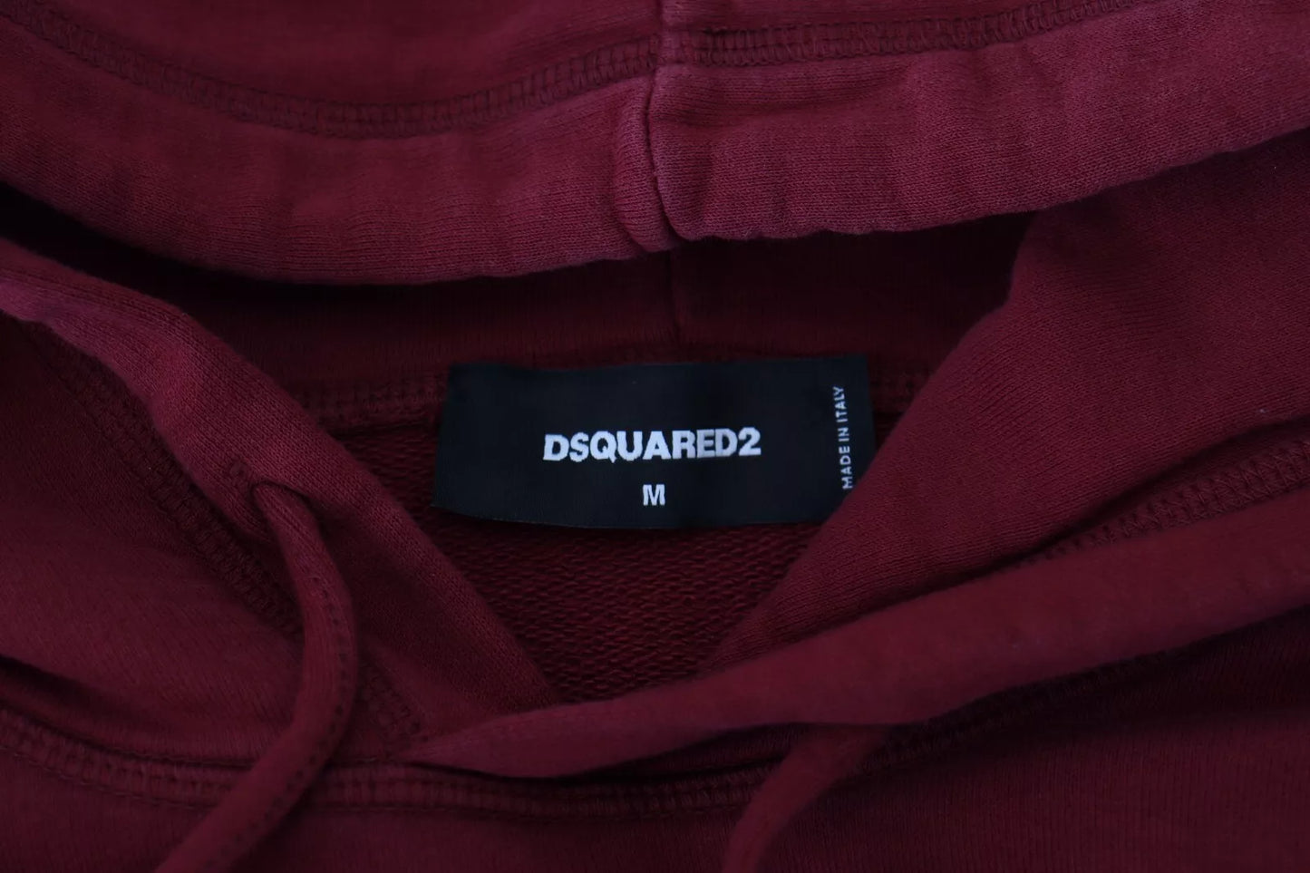Suéter con capucha y estampado de algodón deshilachado de color granate
