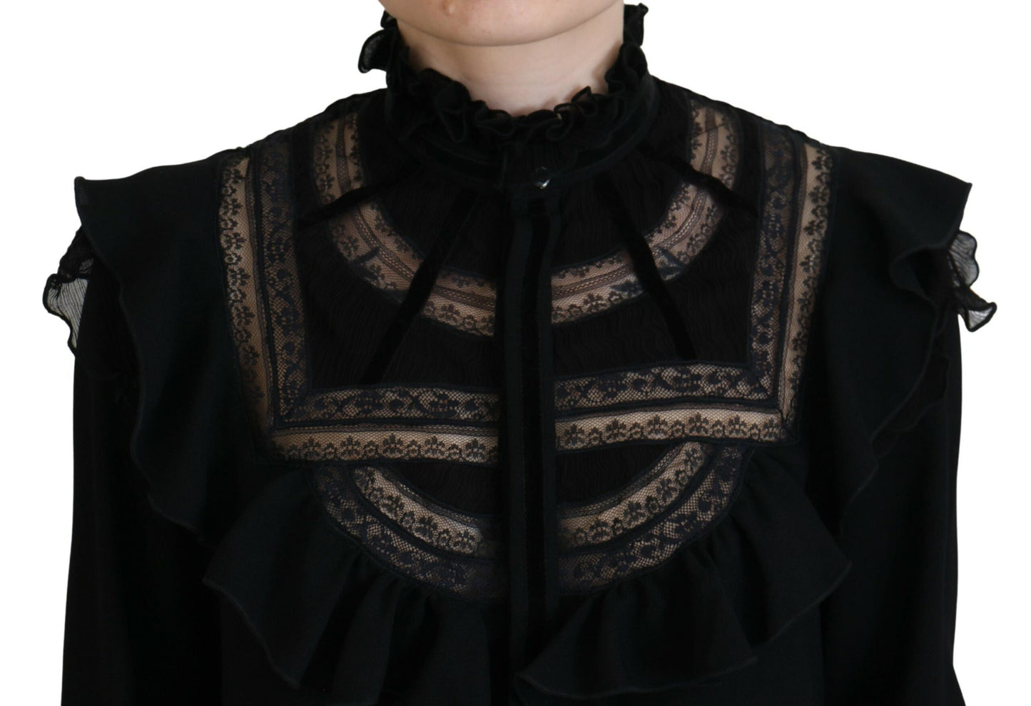 Blusa de manga larga con cuello alto y ribete de encaje negro