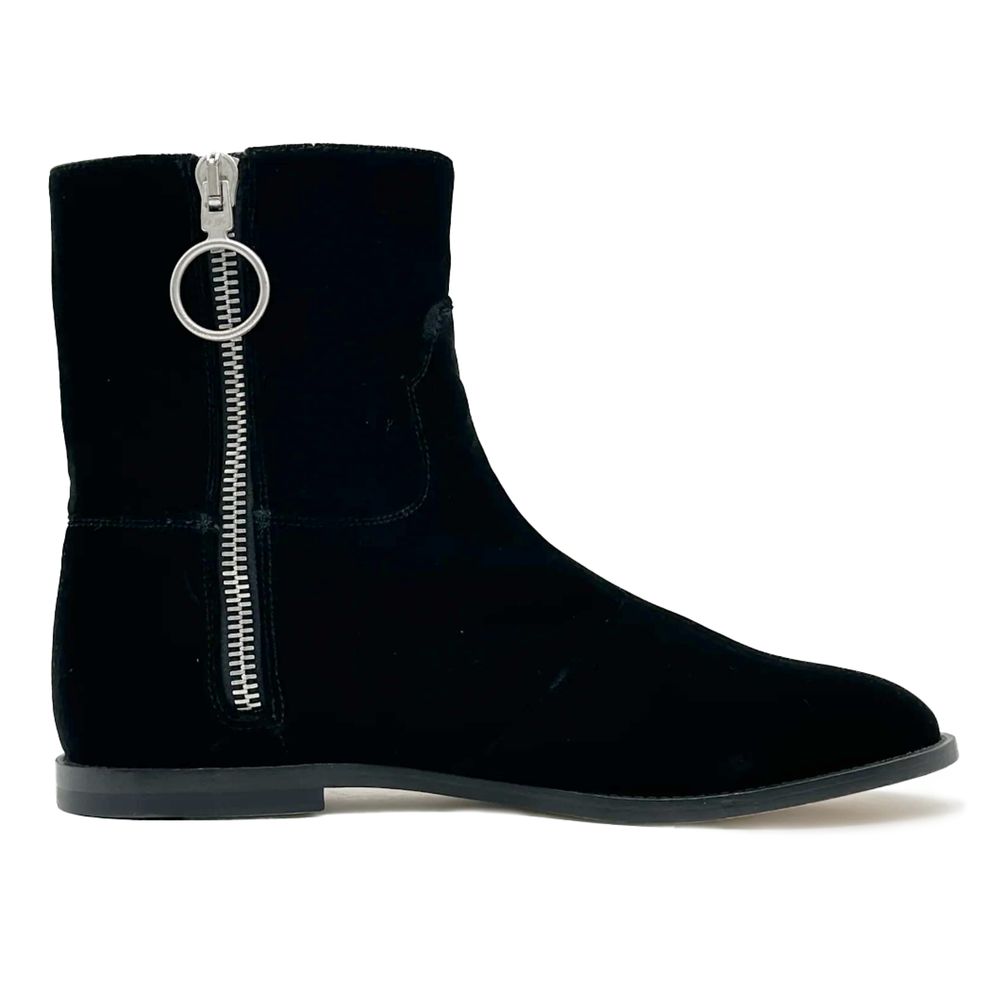 Bota de piel de becerro negra