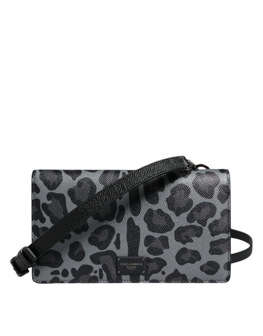 Umhängetasche aus Leder mit zweifachem Kartenfach und Leopardenmuster in Schwarz und Grau