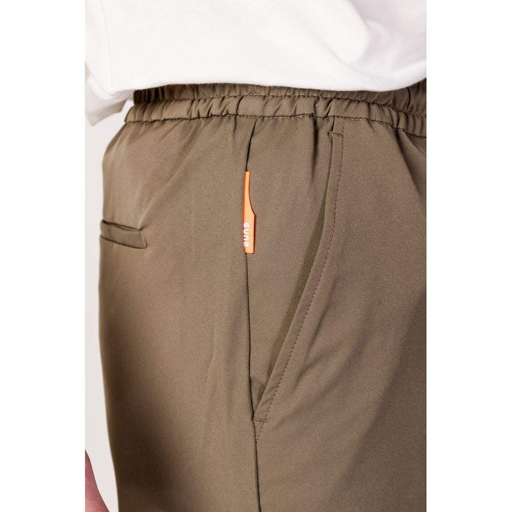 Pantalón corto de nailon verde