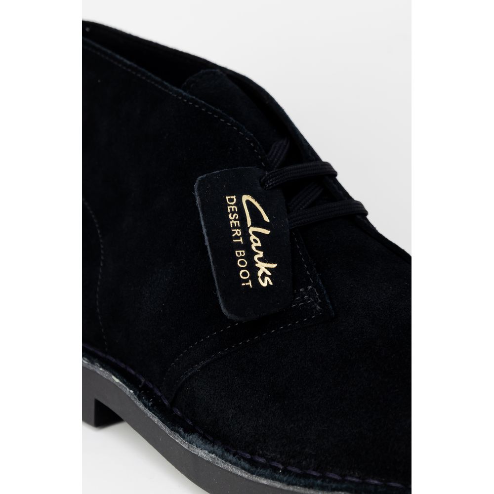Schwarzer Lederstiefel