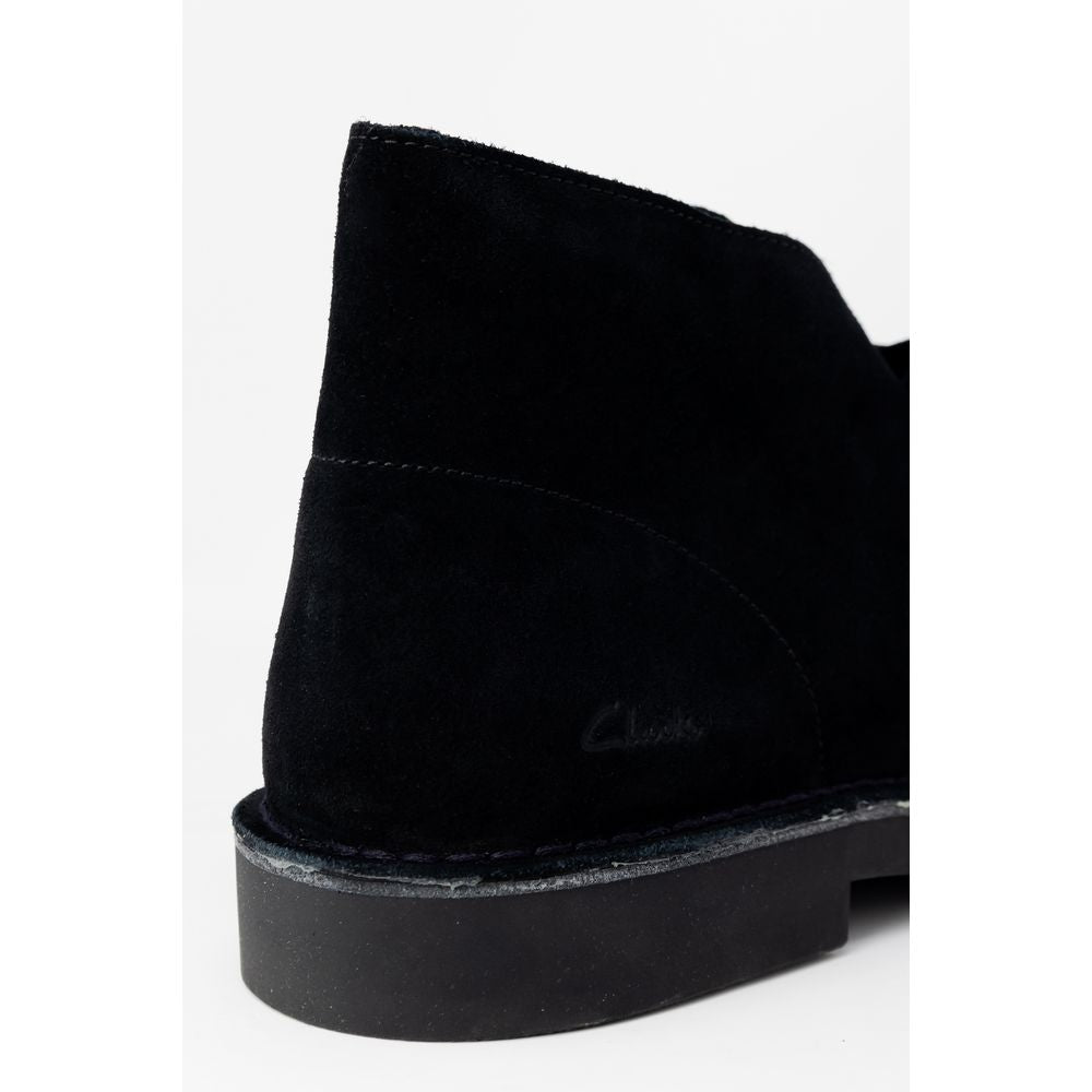 Schwarzer Lederstiefel