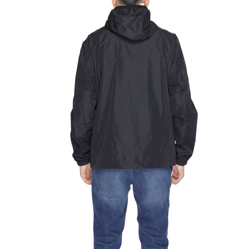 Chaqueta de poliéster negra
