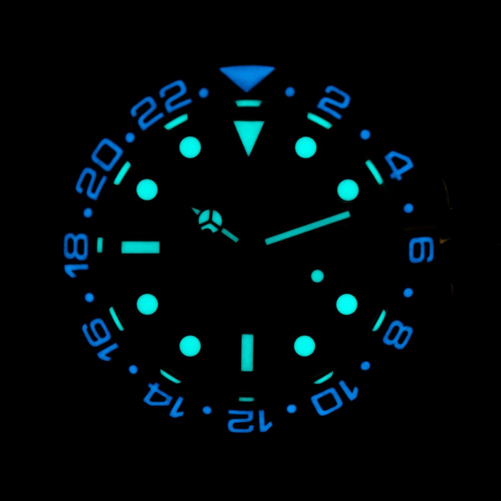 Black Rubber Sport Watch