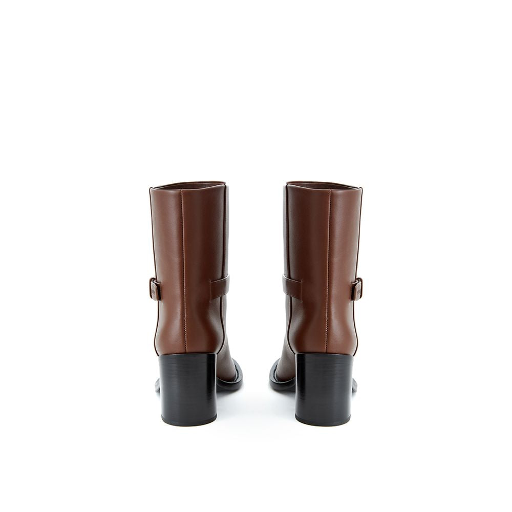 Bota de piel marrón