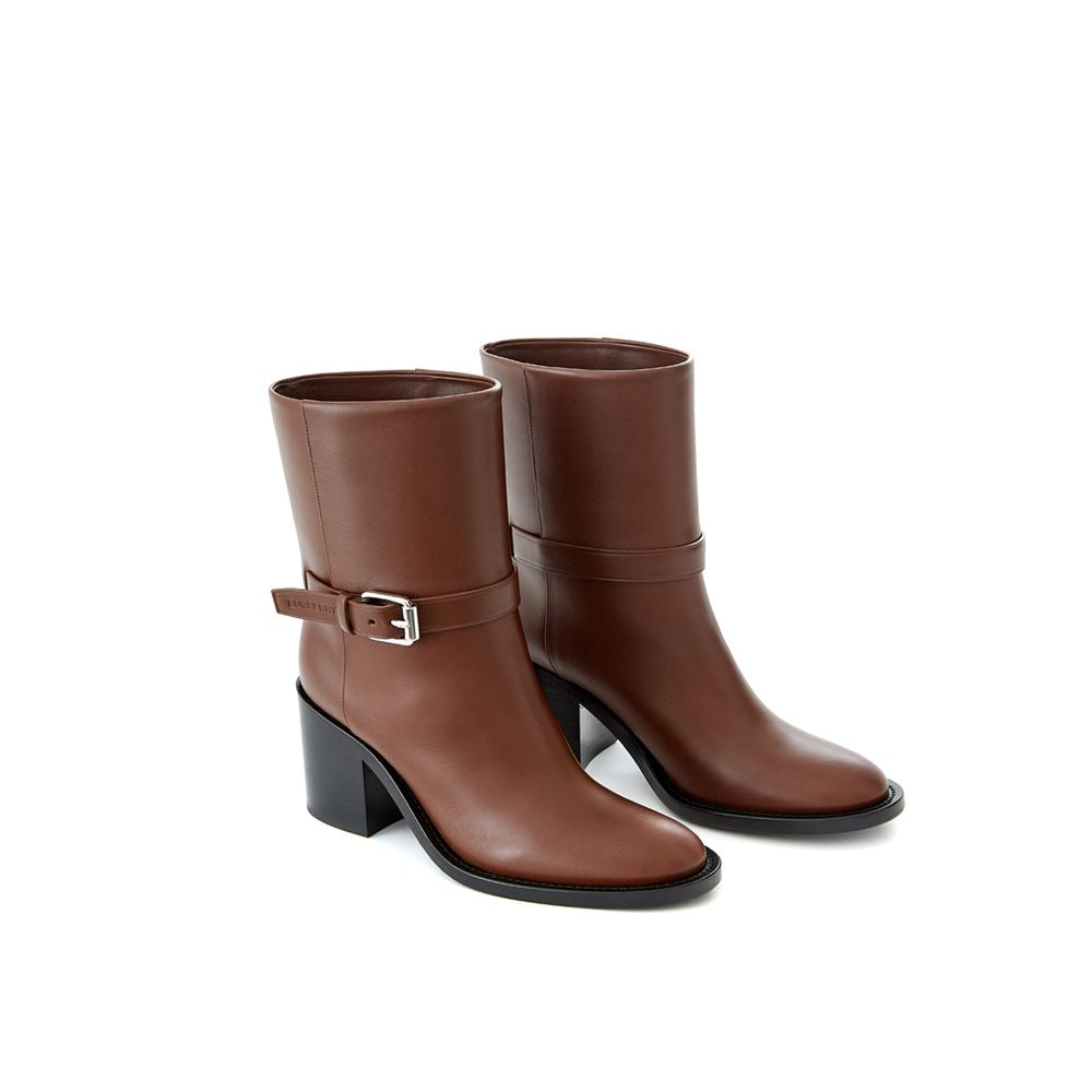 Bota de piel marrón