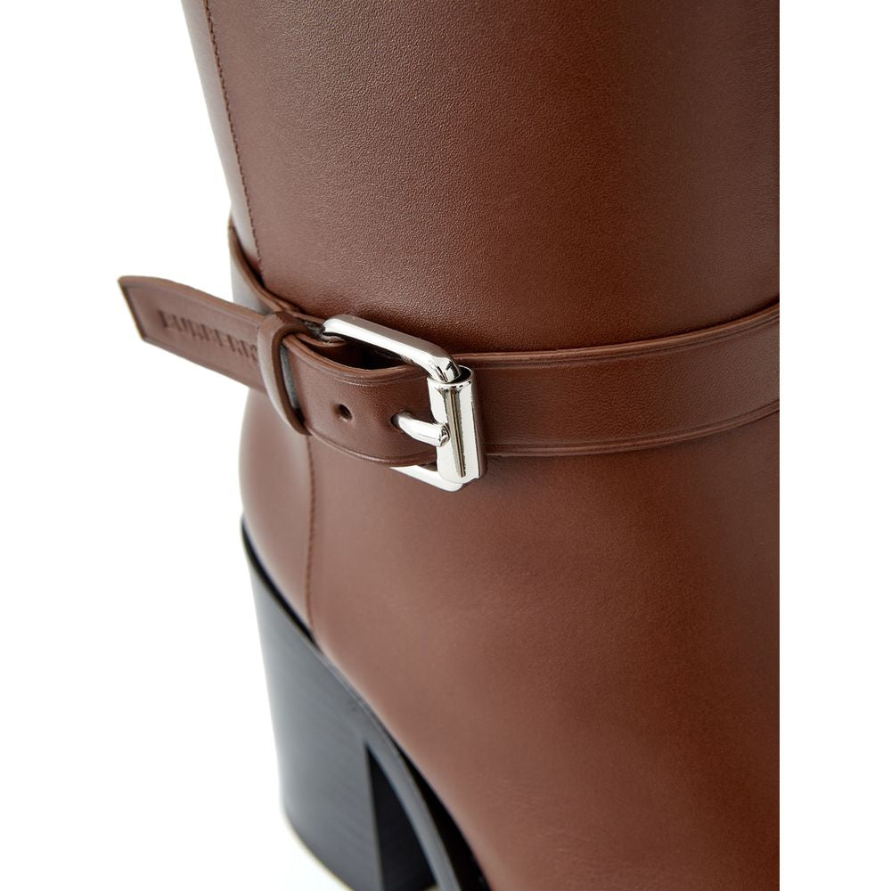 Bota de piel marrón