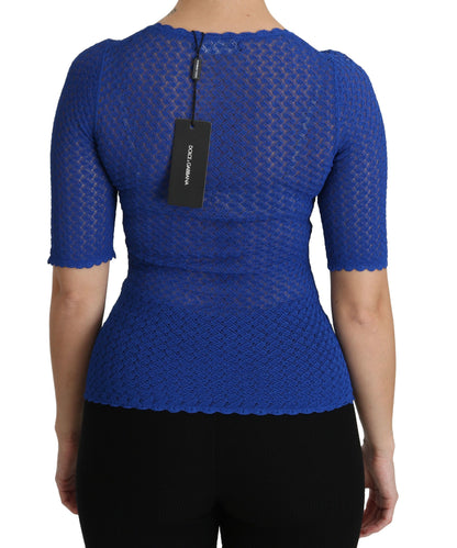 Elegante blusa azul transparente