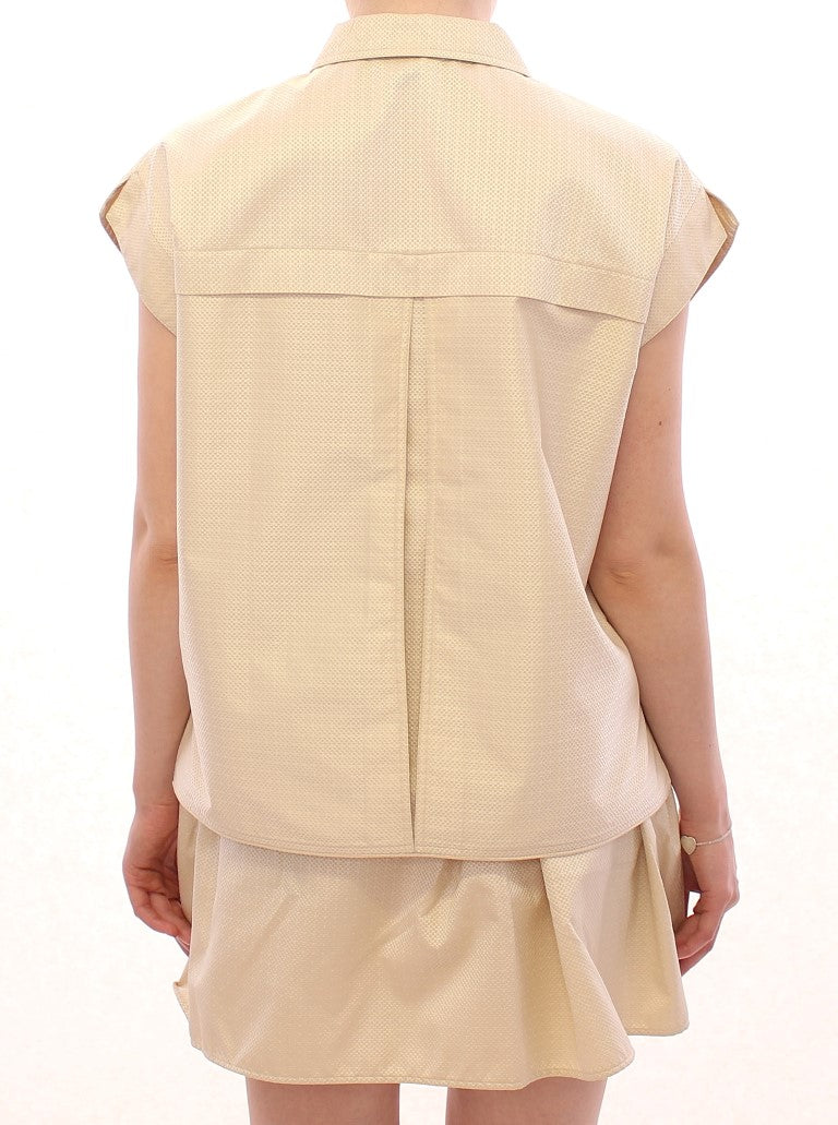 Elegante blusa sin mangas color beige