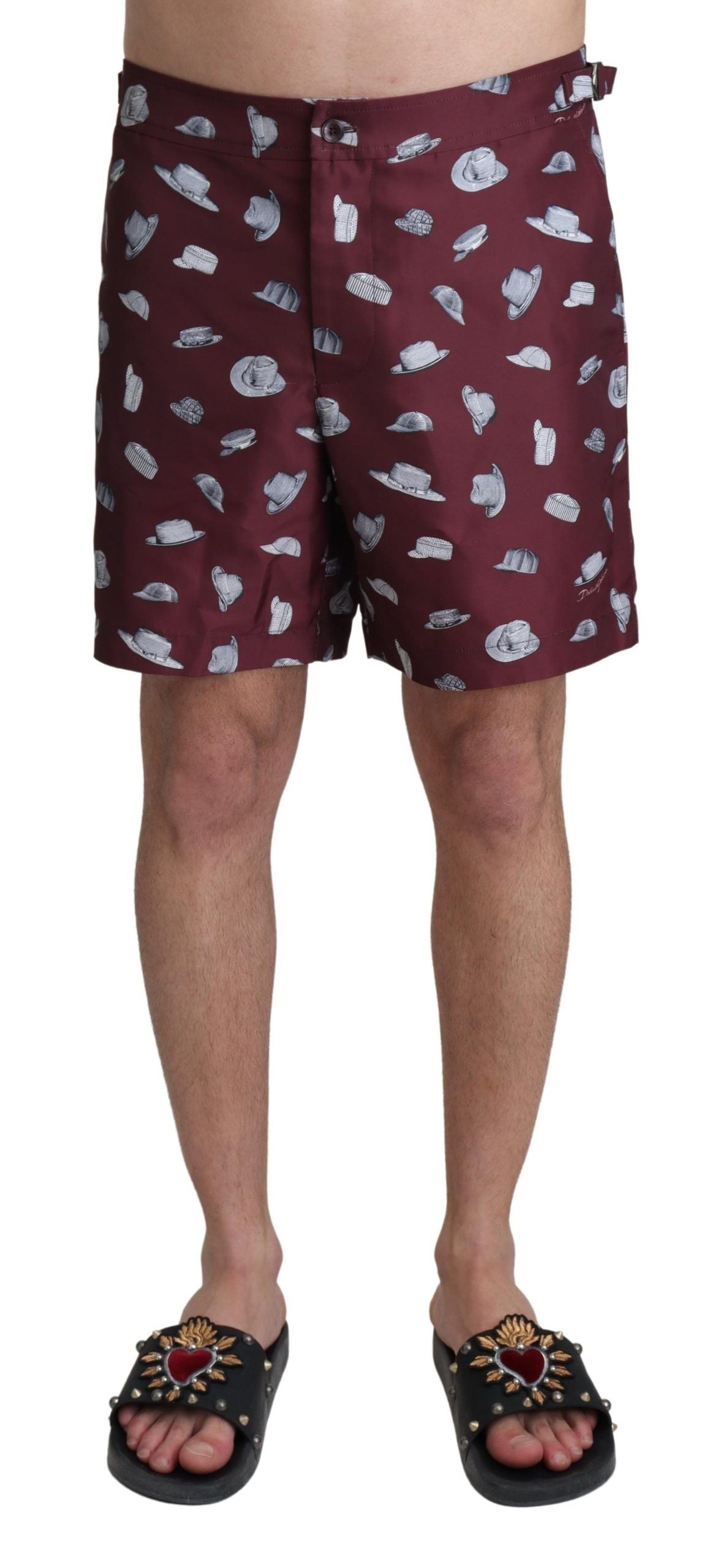 Elegante kastanienbraune Badehose