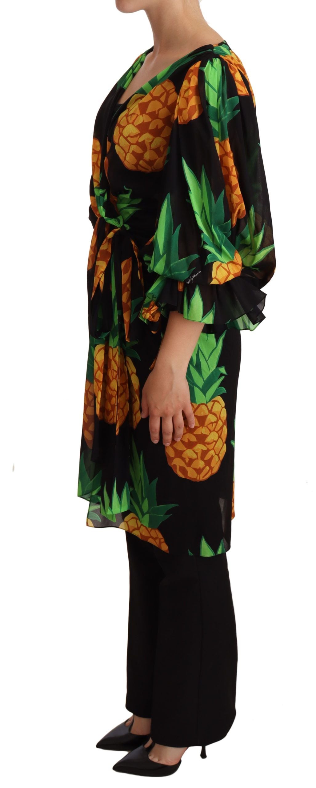 Lebendiges, drapiertes Wickelkleid mit Ananas-Print