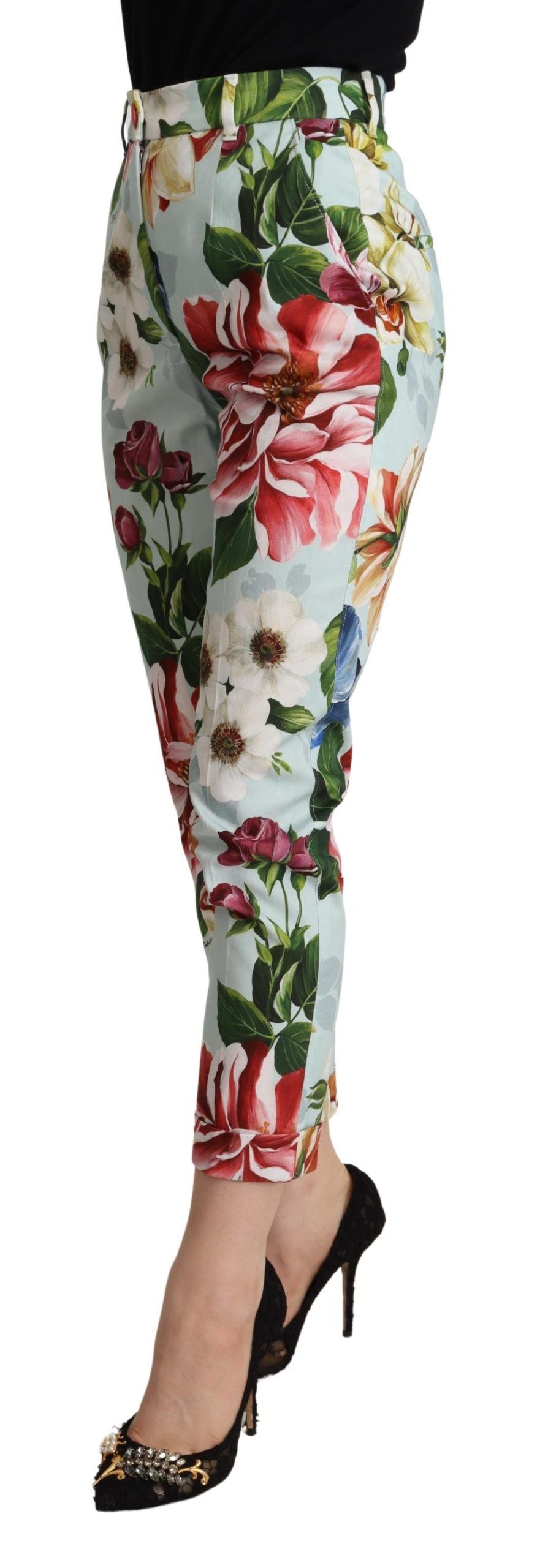 Veredeln Sie Ihren Chic mit floralen Tapered Pants