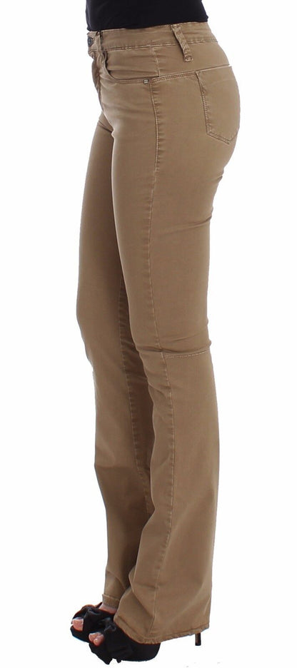 Schicke beige Jeans mit geradem Bein