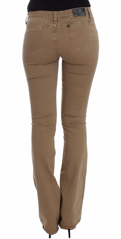 Schicke beige Jeans mit geradem Bein