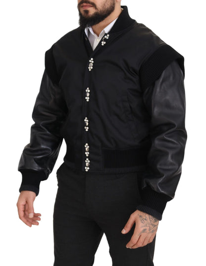 Elegante schwarze Bomberjacke mit Kristallverzierung