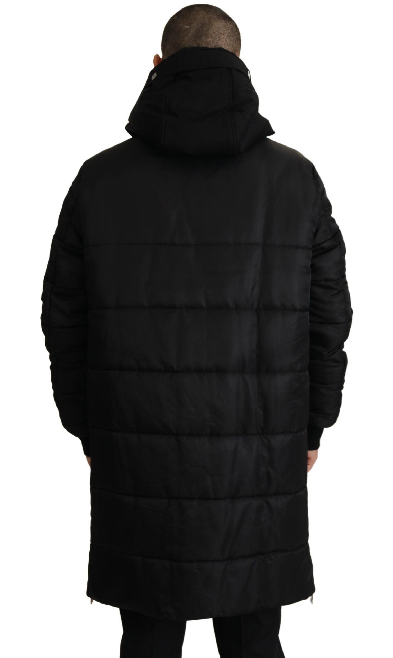 Elegante schwarze Parka-Winterjacke mit Kapuze