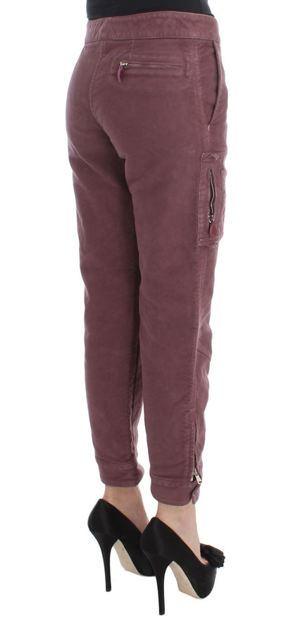 Pantalones cargo capri cropped elegantes de color burdeos