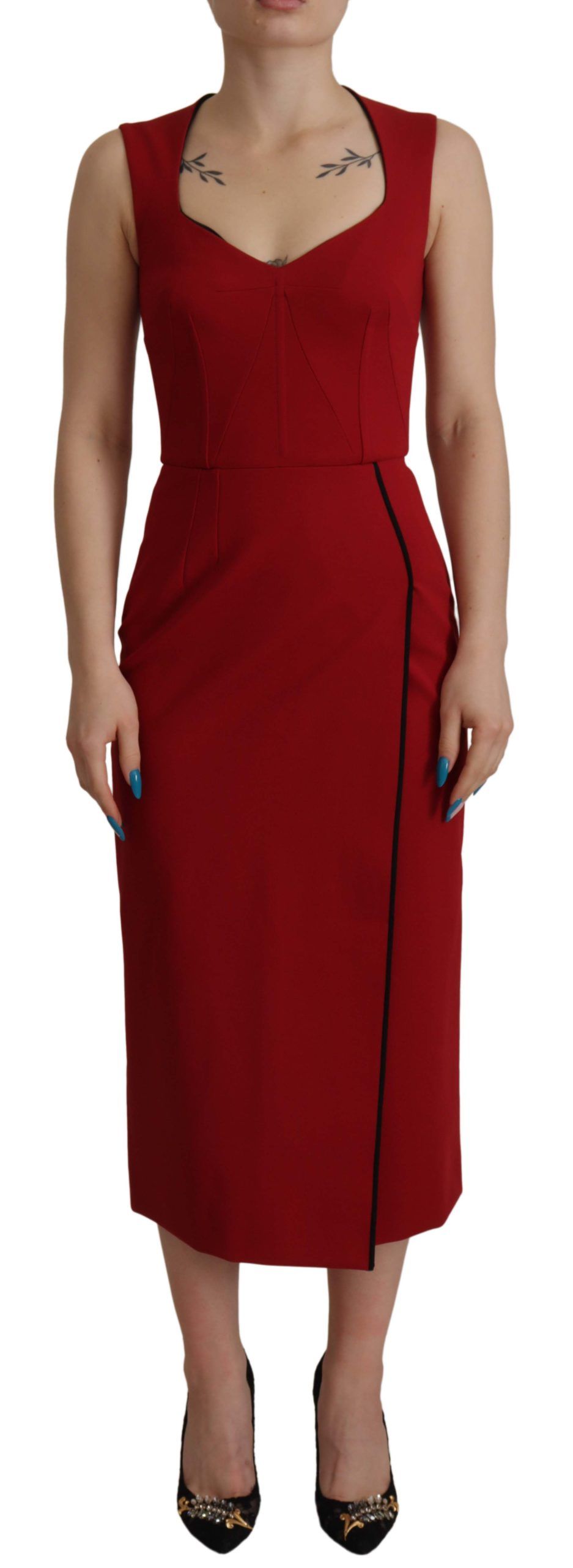 Elegante vestido rojo ajustado midi