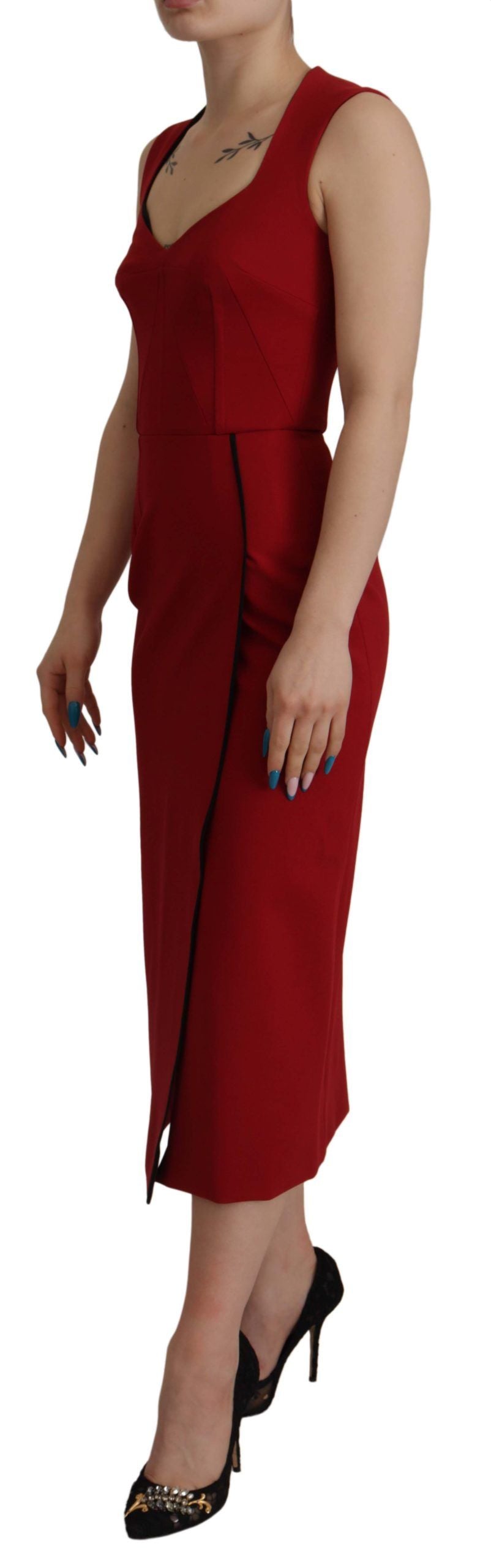 Elegante vestido rojo ajustado midi