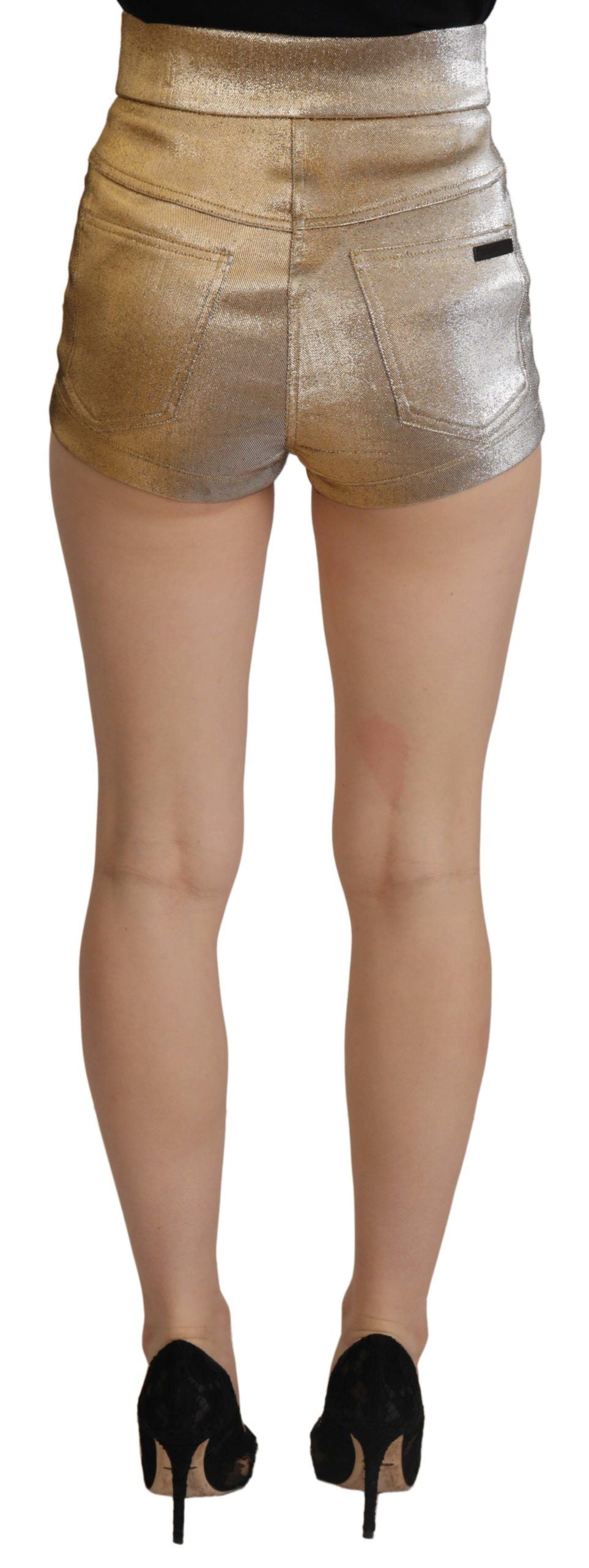 Goldene Hotpants-Shorts mit hoher Taille