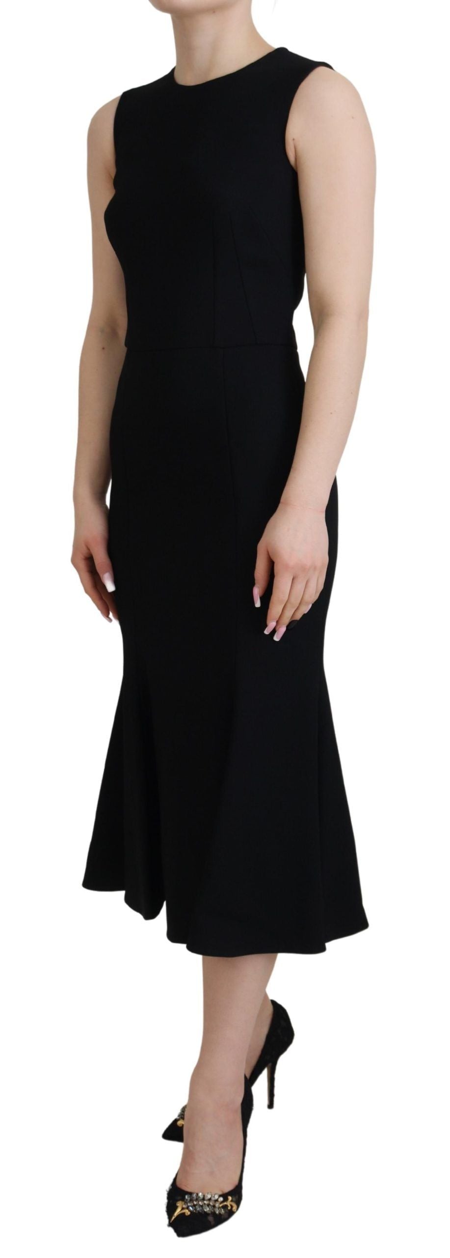 Elegant Fit and Flare Black Sheath Dress