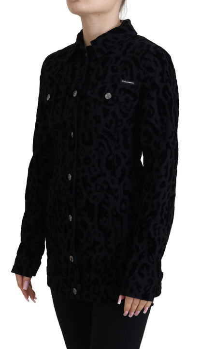 Schicke Jeansjacke mit Leopardenmuster