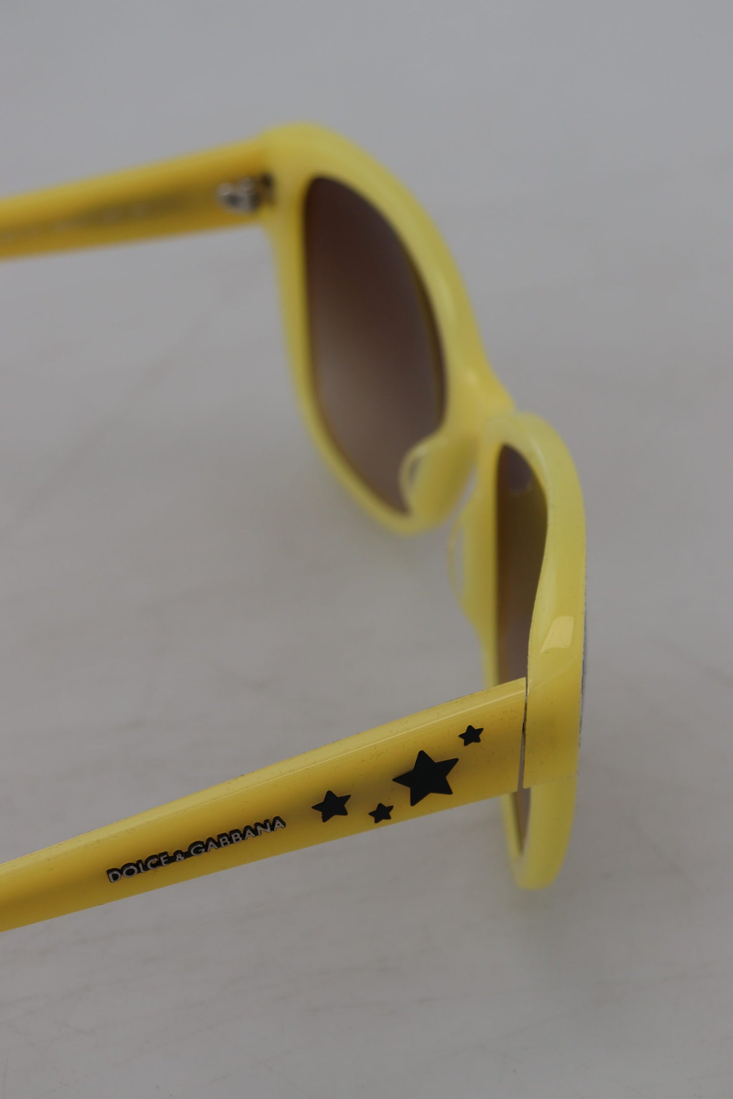 Gafas de sol elegantes de acetato amarillo degradado