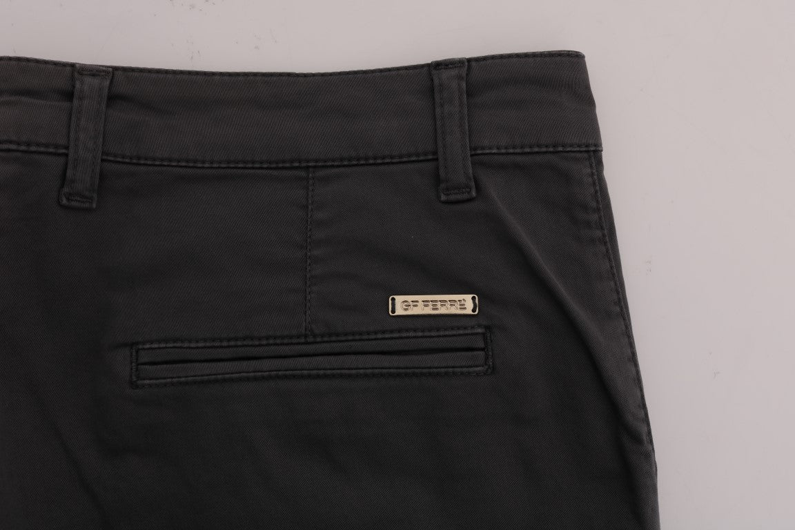 Pantalones elegantes de algodón gris de corte ajustado