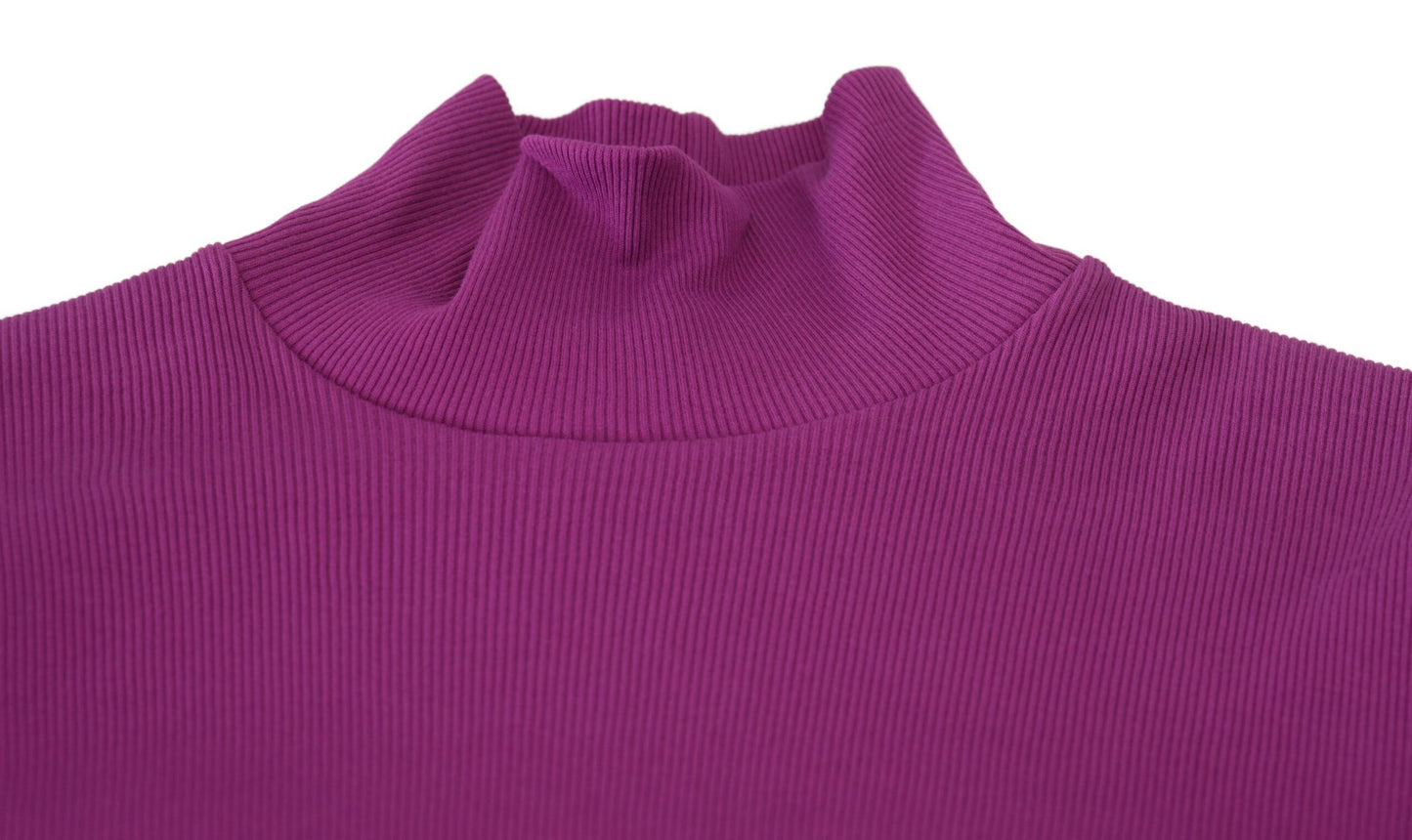 Suéter elegante de cuello alto morado