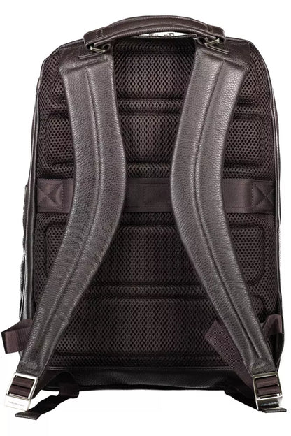 Mochila de piel marrón para hombre