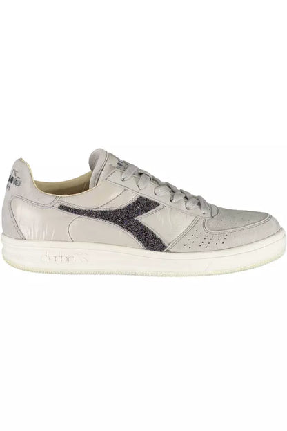 Zapatillas de piel gris para mujer