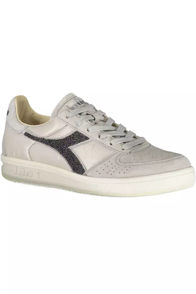 Zapatillas de piel gris para mujer