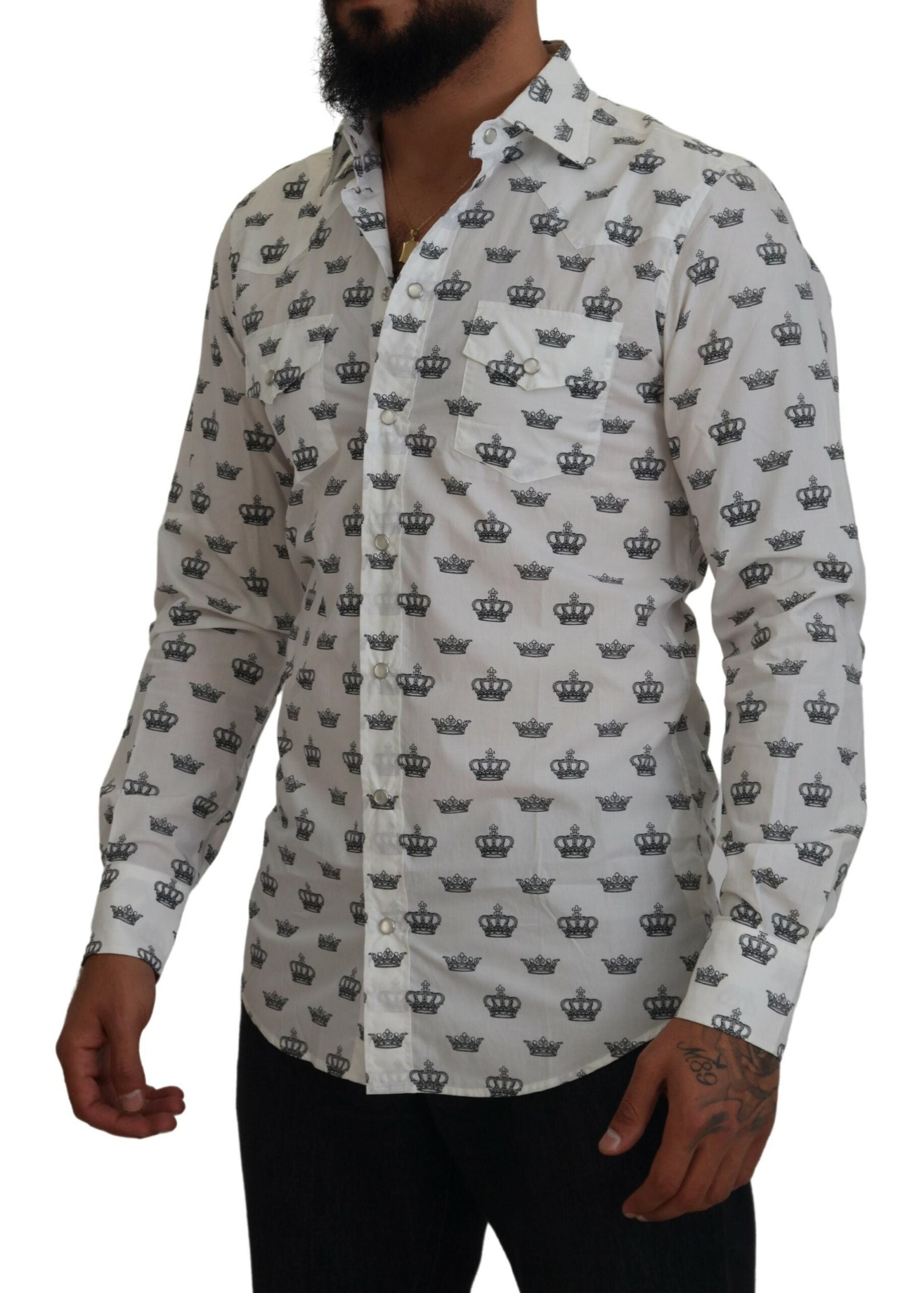 Camisa de vestir con estampado de corona y corte entallado