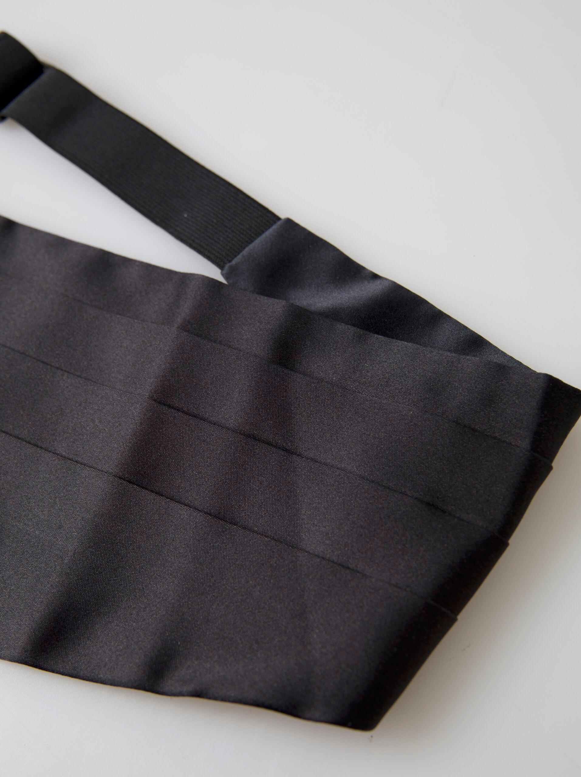 Elegant Black Silk Cummerbund