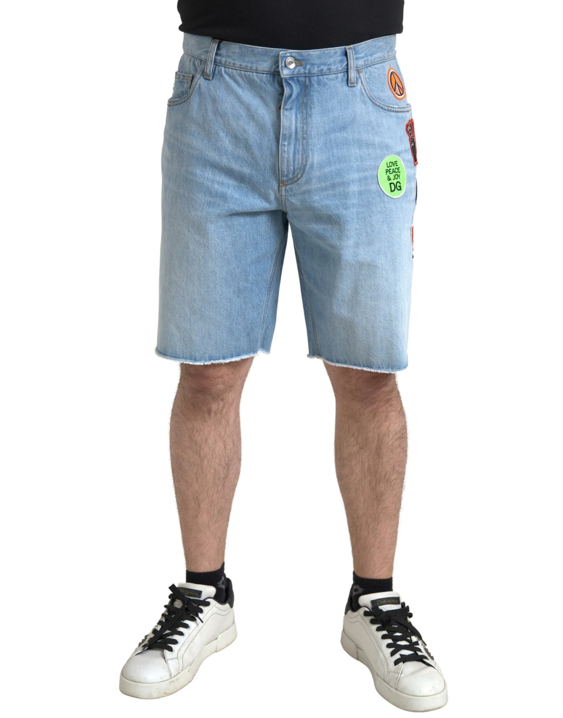 Elegante hellblaue Denim-Bermudashorts