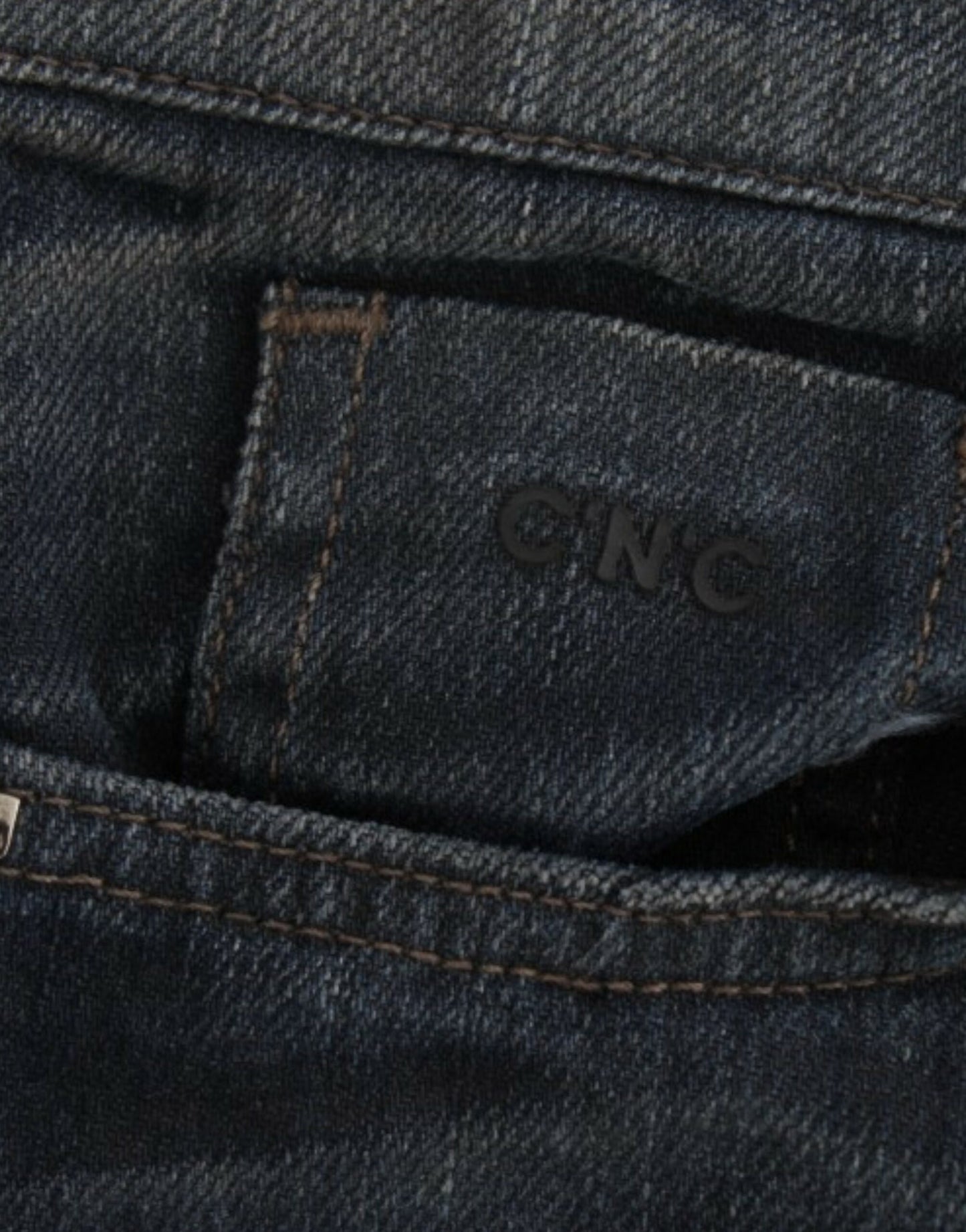 Vaqueros pitillo azules elegantes