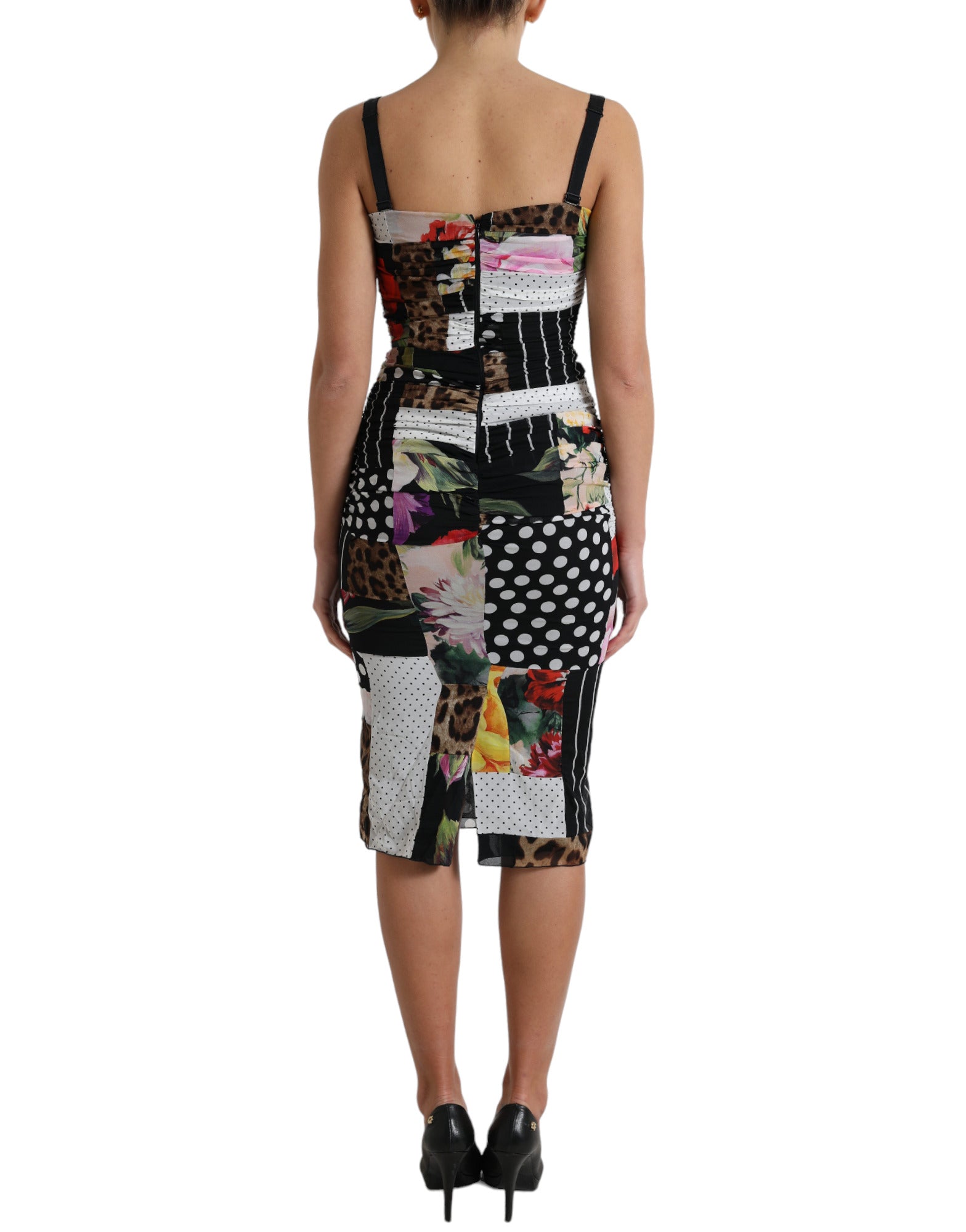 Elegante vestido midi de seda con patchwork