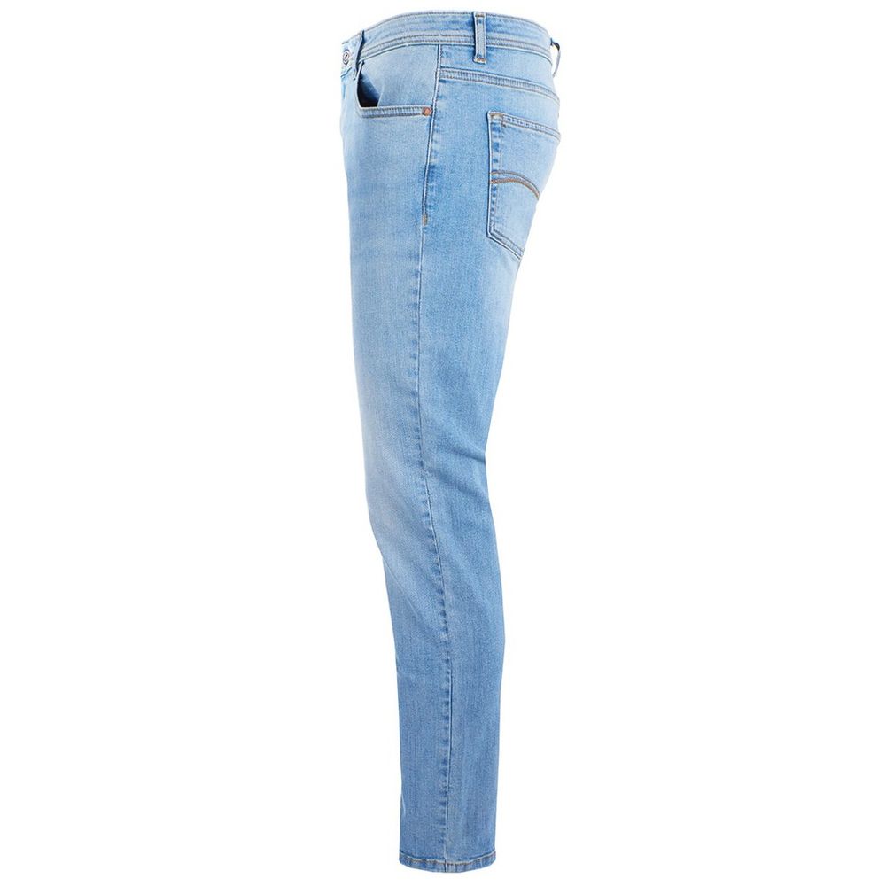 Sleek Comfort Denim Five-Pocket Light Wash Jeans