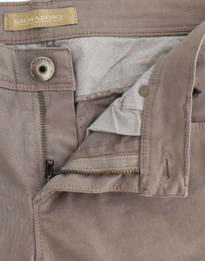 Schicke Taupe-Skinny-Jeans für gehobenen Style