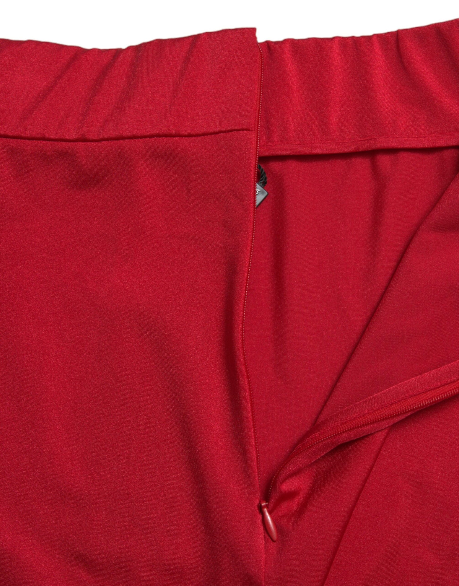 Schicke rote Leggings mit hoher Taille