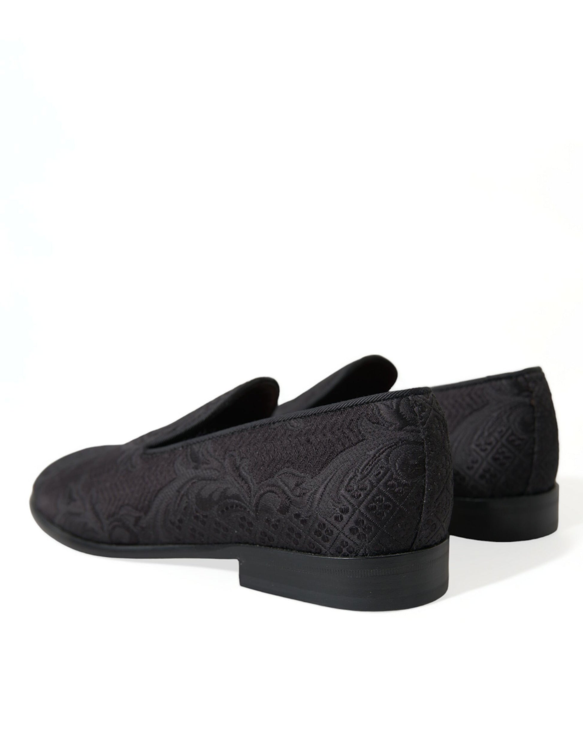 Elegante schwarze Loafer aus Brokat