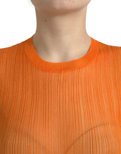 Camiseta sin mangas elegante de color naranja con cuello redondo