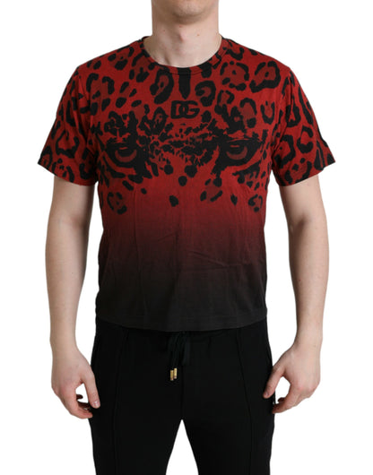 Rotes Rundhals-T-Shirt mit Leopardenmuster