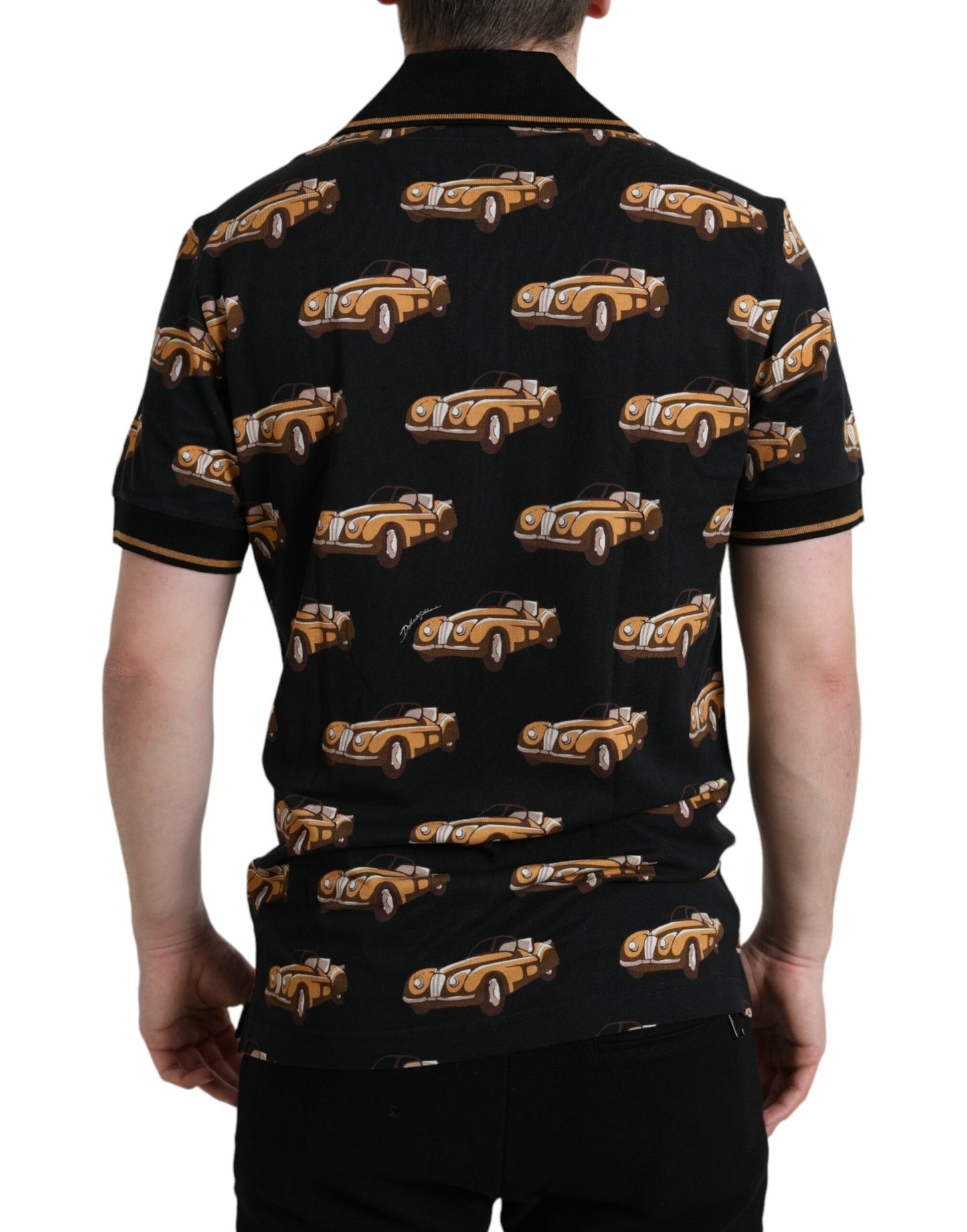 Camiseta polo de manga corta con estampado de coches negros