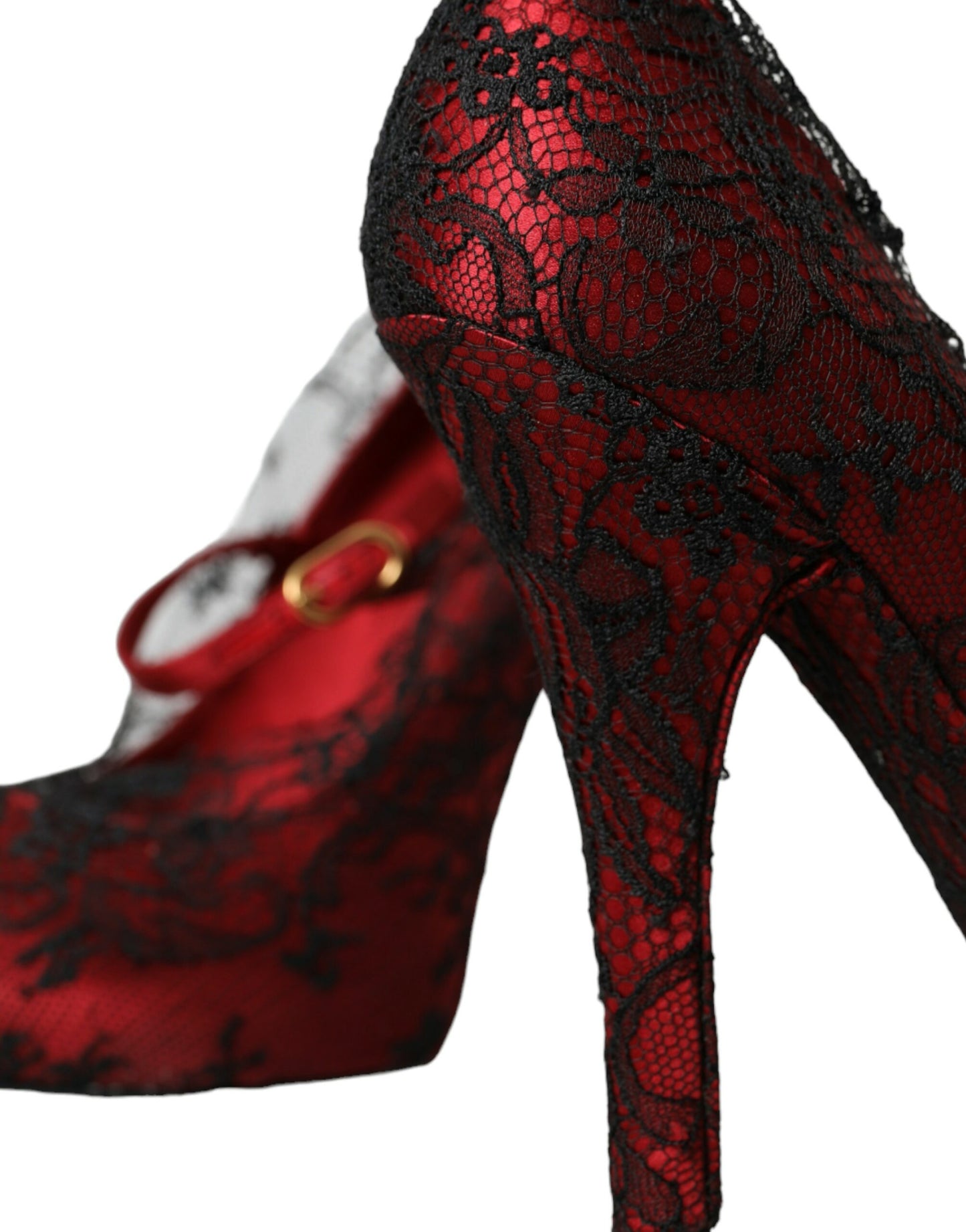 Zapatos Mary Jane con encaje floral en rojo y negro