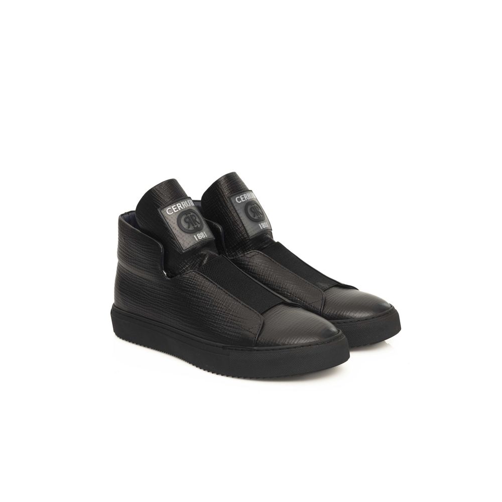 Zapatillas de piel negras para hombre